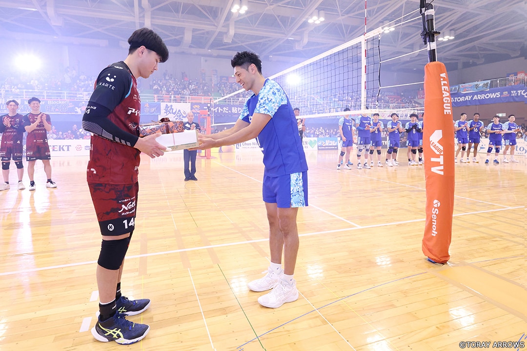 バレーボール　東レアローズ　練習着 平和堂】東レアローズ女子バレーボール部 公開練習会＆小中学生