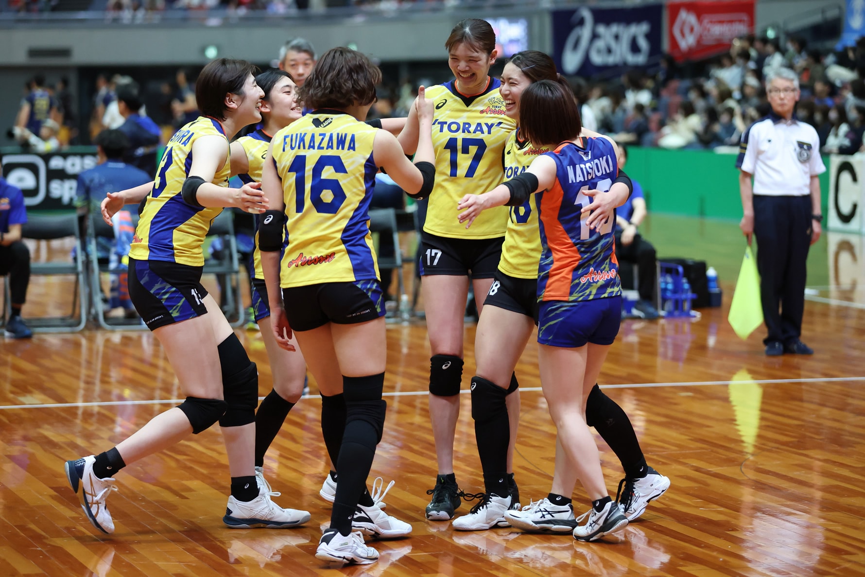 東レ・アローズ 東レアローズバレーボール部 | TORAY