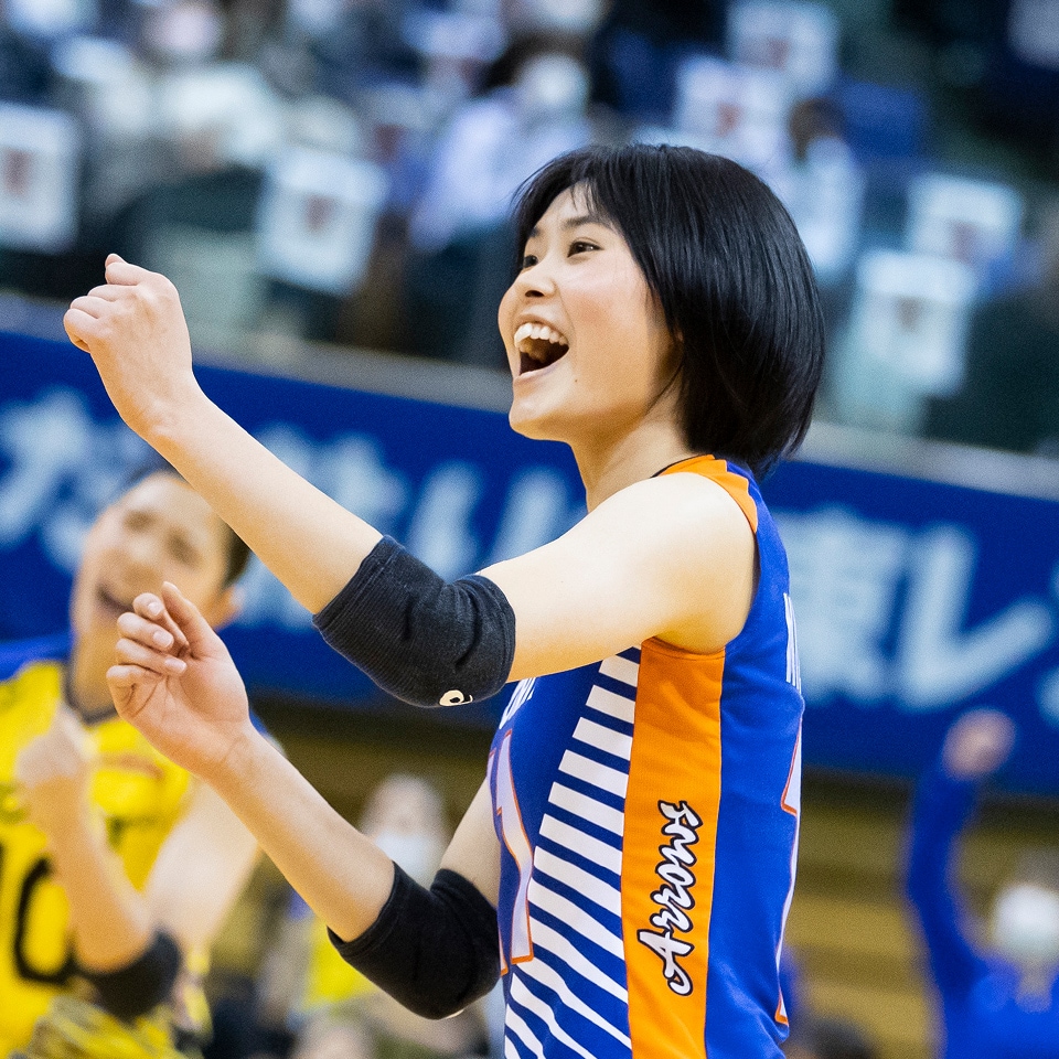 9 黒後 愛 東レアローズ女子バレーボール部 Toray